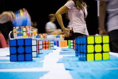 Compétition de Rubik's cube